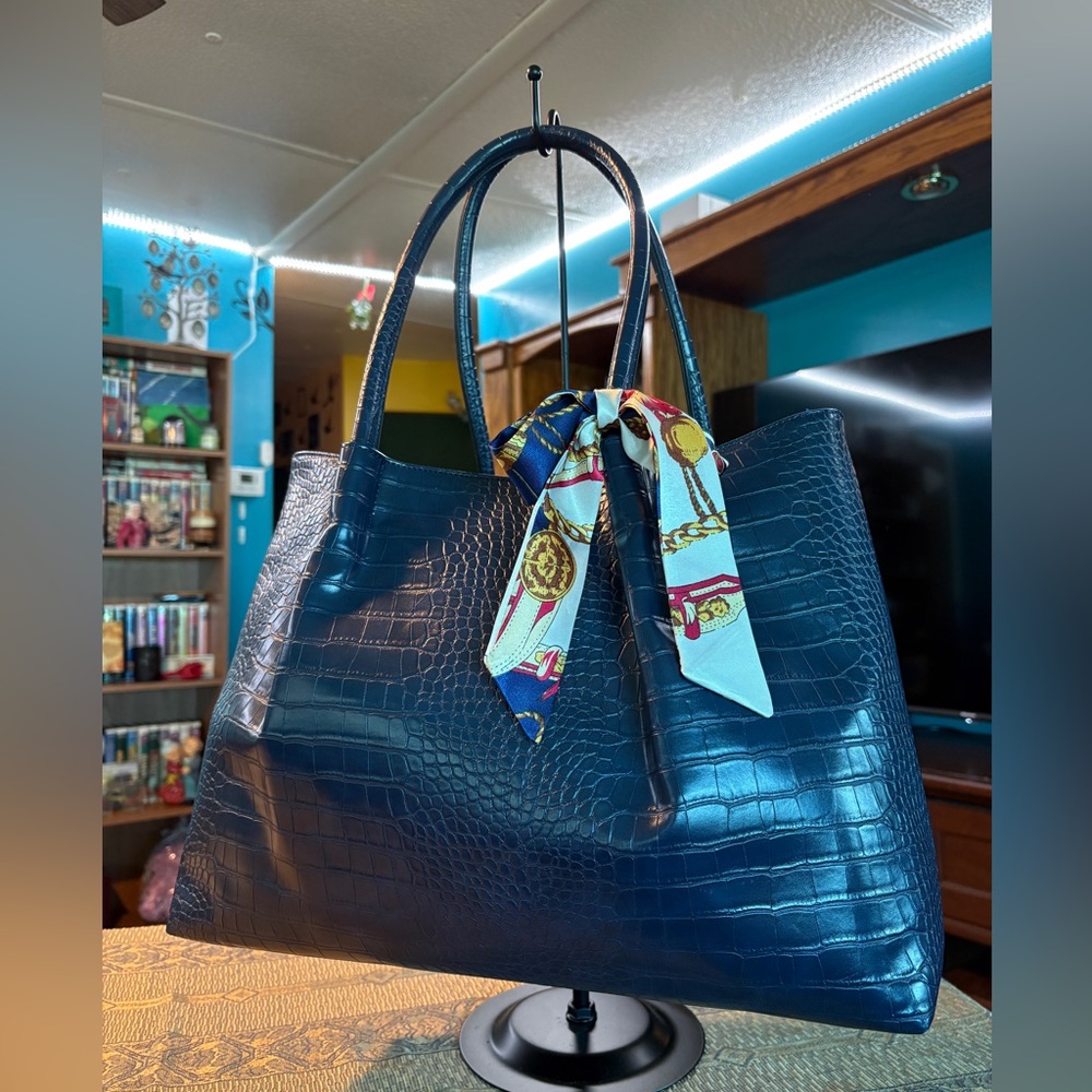 Lulu Dharma Navy Blue Croc-Embossed Tote Bag NWOT